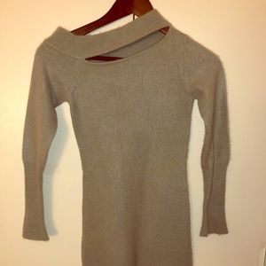 100% Cashmere sweater